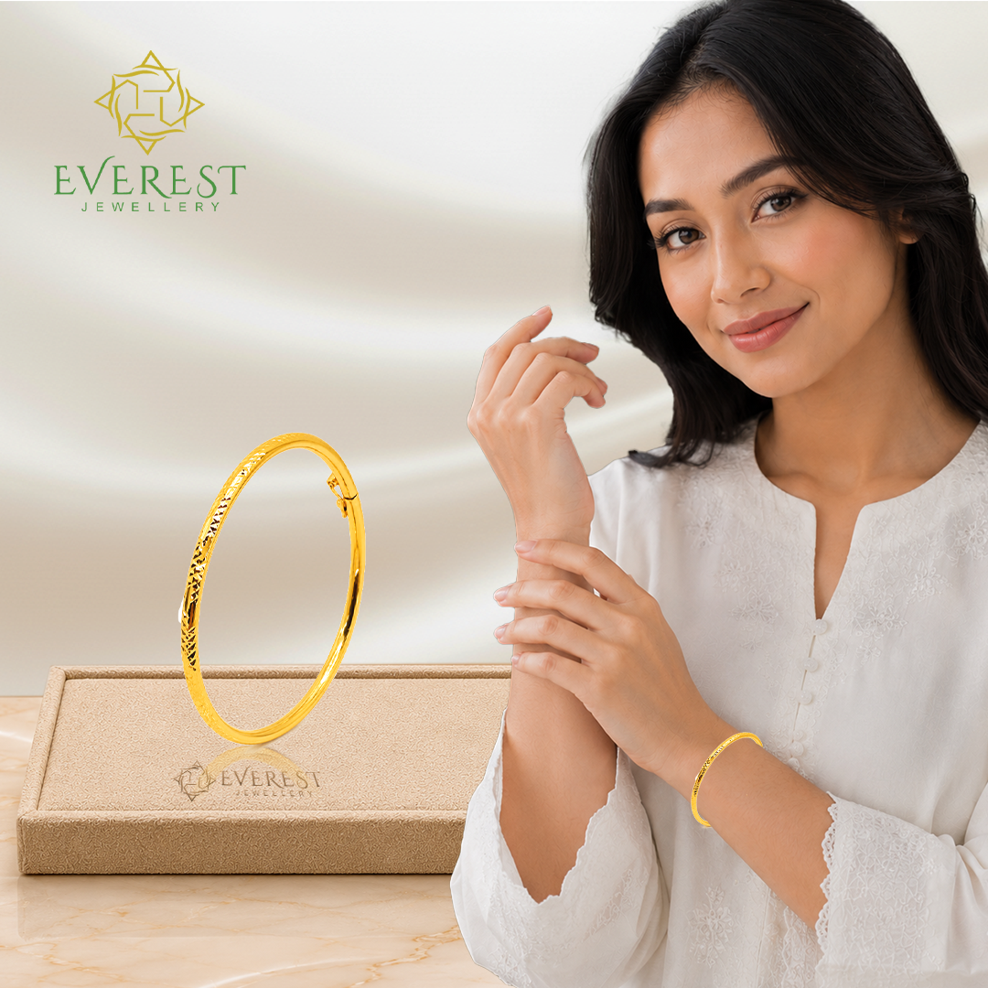 916  Yellow Gold Cut & Plain XXX Tube Bangle 