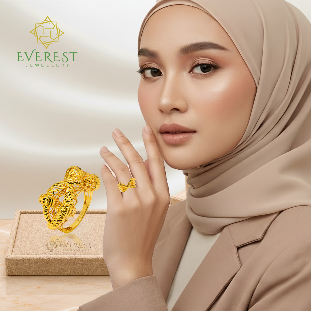 916 1C Figure '8' Hollow Ring
