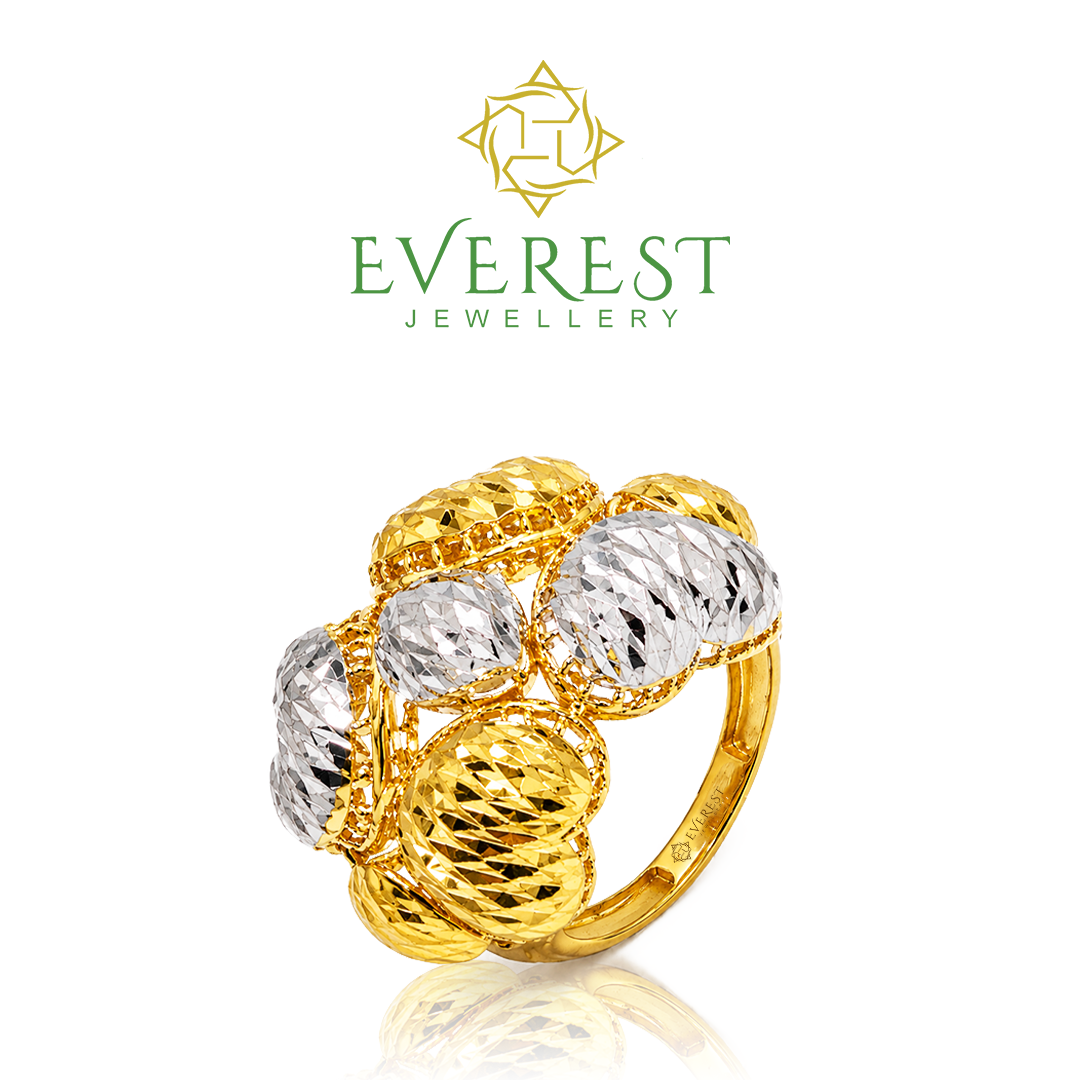 916 2C 4 Heart & Dia Hollow Ring